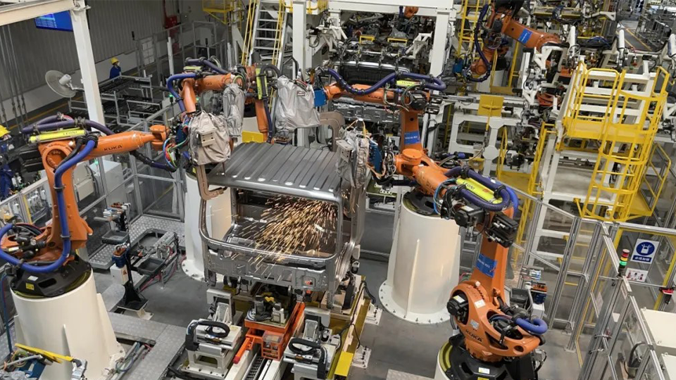 「綠色」升級(jí)，北汽集團(tuán)國(guó)家級(jí)認(rèn)證+4！